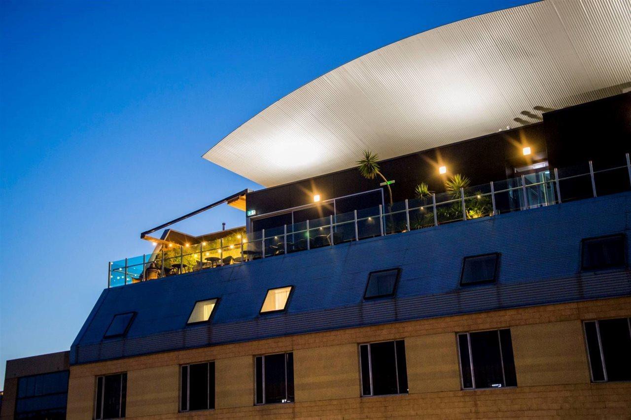 Majestic Roof Garden Hotel Adelaide Exterior foto